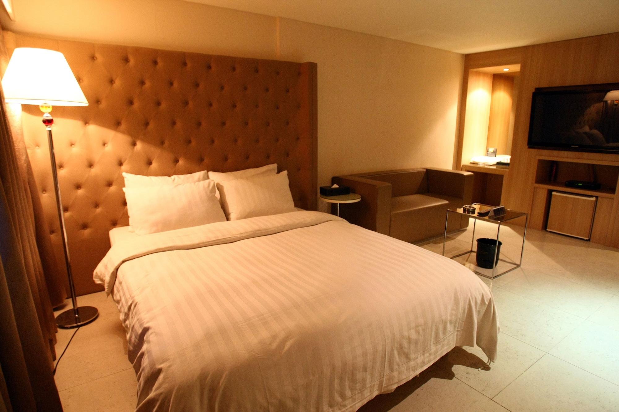 The California Hotel Seoul Seocho Buitenkant foto