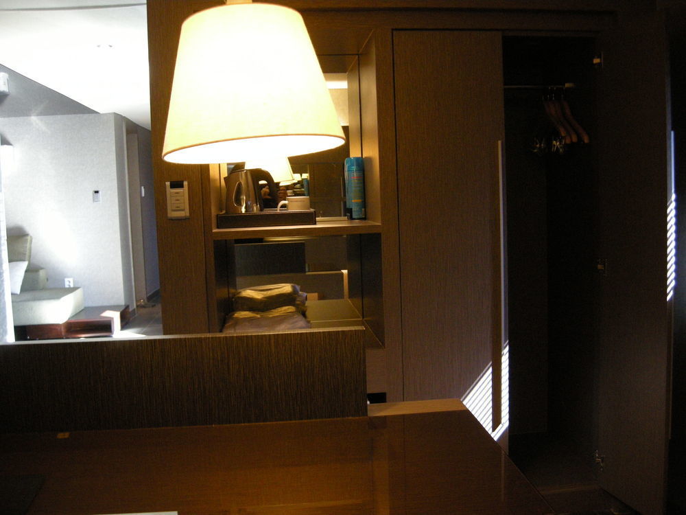 The California Hotel Seoul Seocho Buitenkant foto