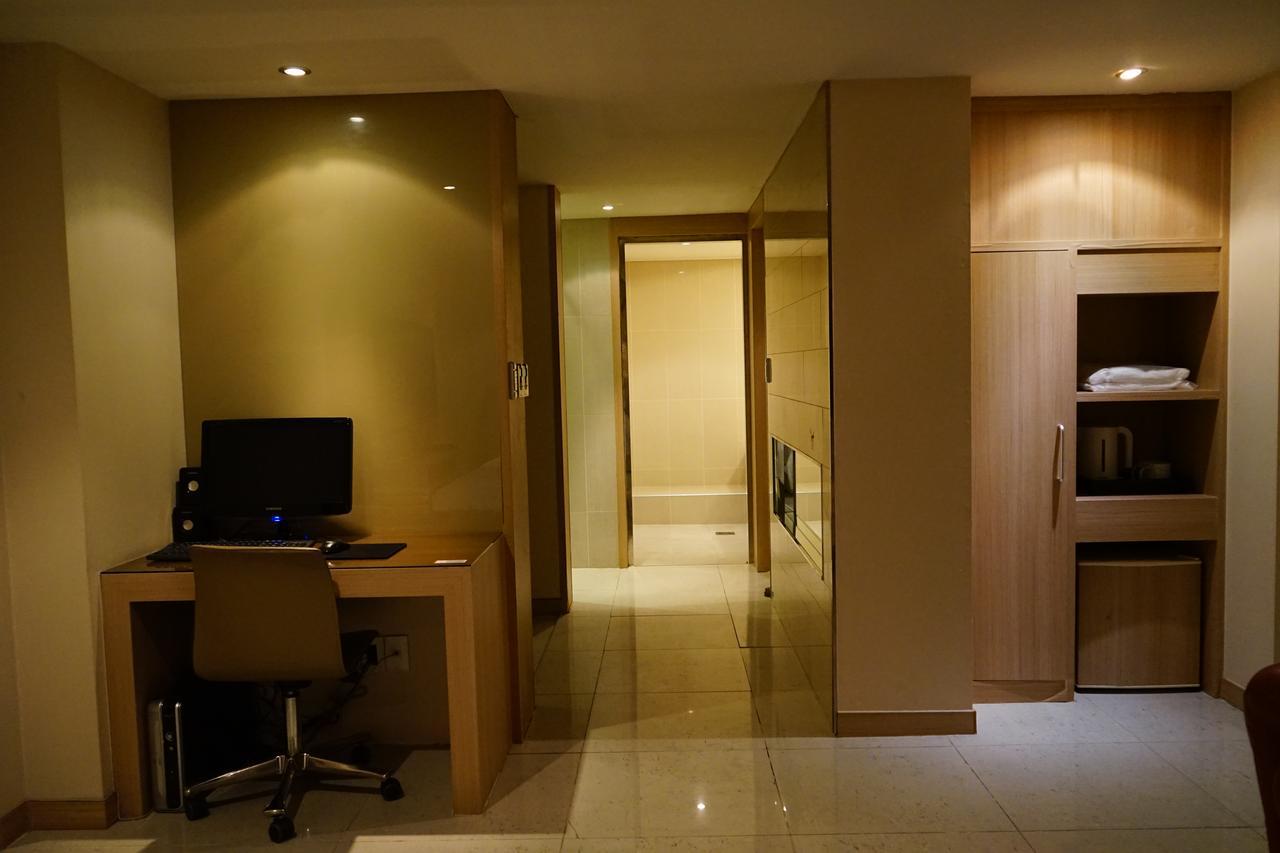 The California Hotel Seoul Seocho Buitenkant foto