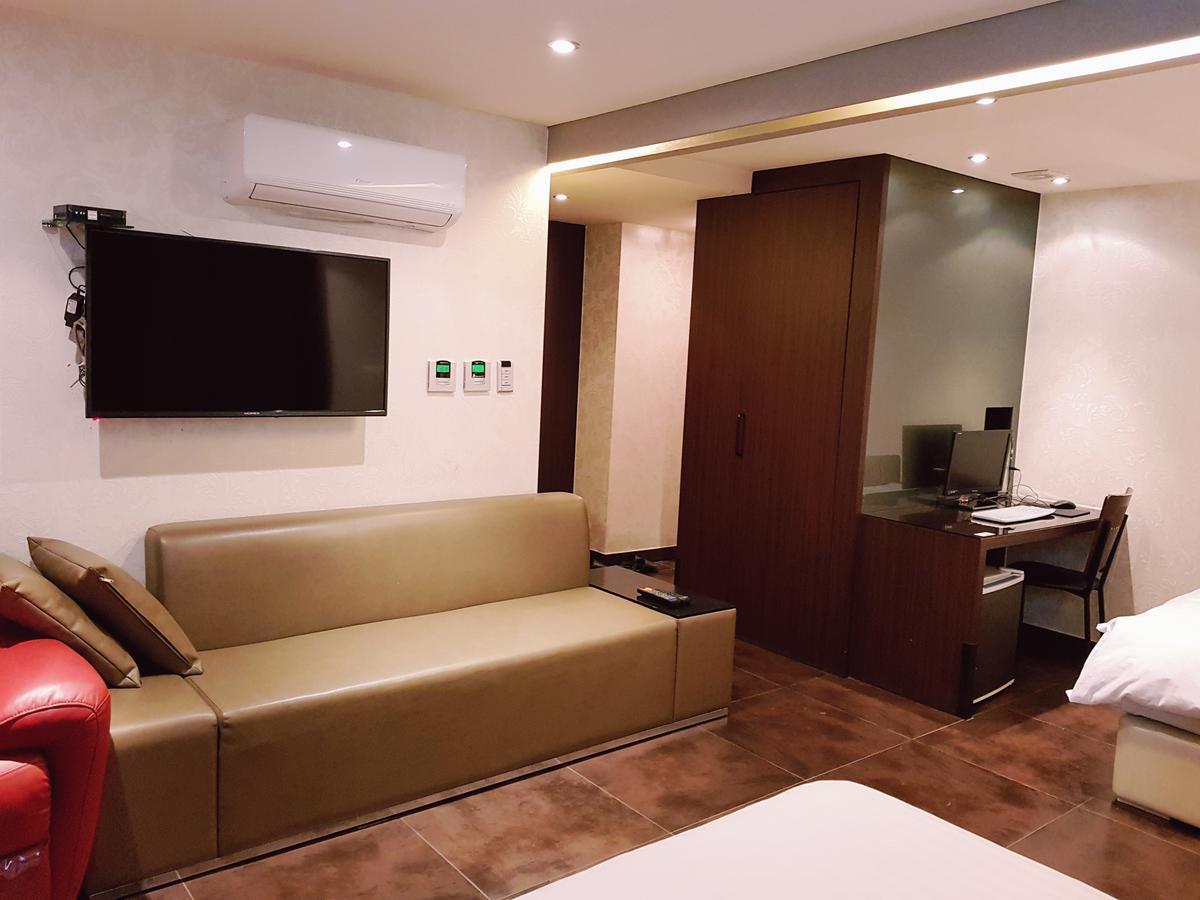 The California Hotel Seoul Seocho Buitenkant foto